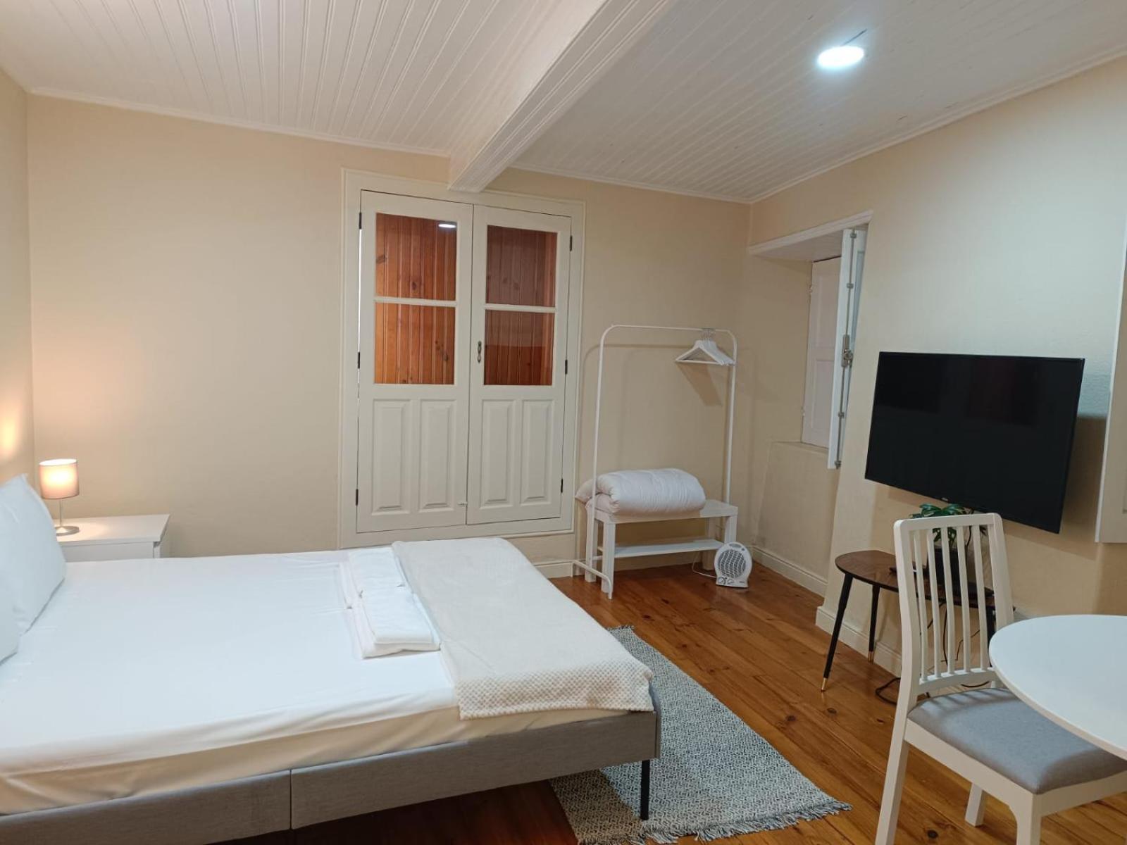 Ferienwohnung Casa Camoes Bragança Exterior foto